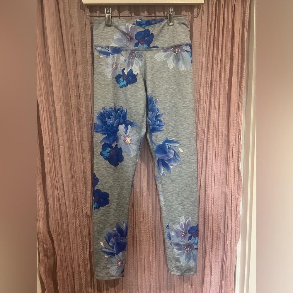 Old Navy Kids Gray Floral Leggings